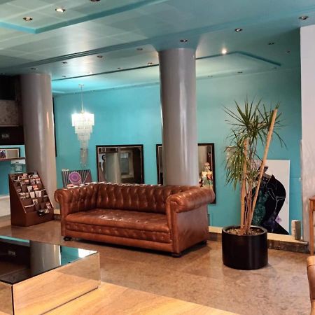 Hotel Tres Sargentos Buenos Aires Exterior photo